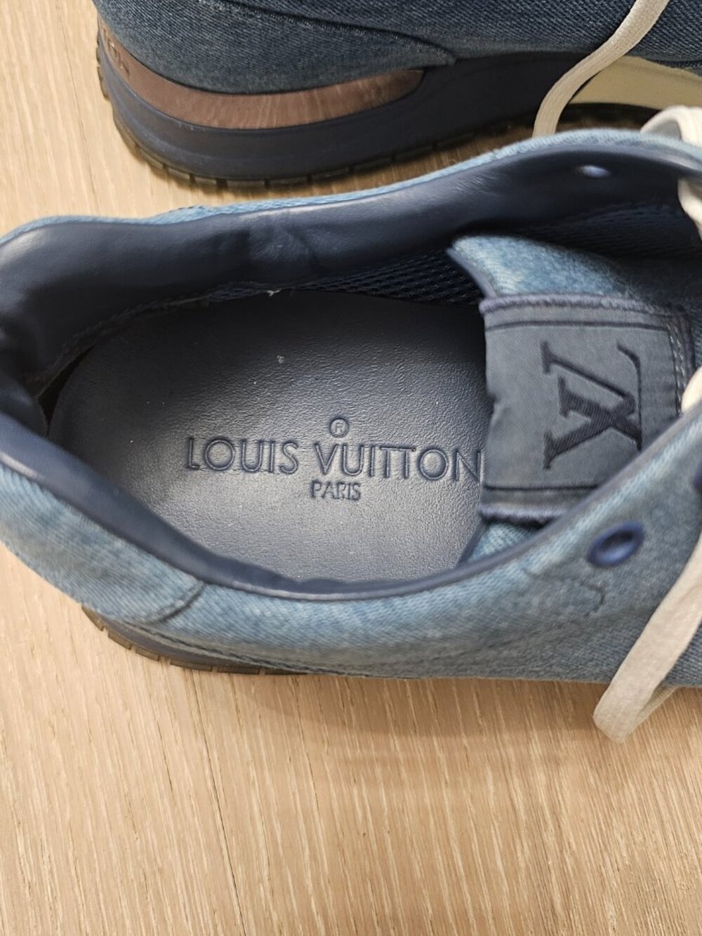 Louis Vuitton Run Away Sneakers Blue Monogram Denim Trainers Mens Size 9 LV - Picture 5 of 7